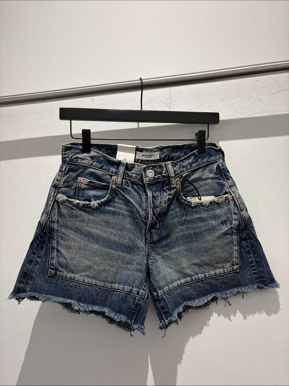 MOUSSY Women’s MV Remo Remake Short - Blue